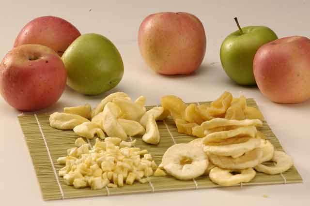 Фото к теме статьи: Сушеные яблоки: польза, калорийность, вред.